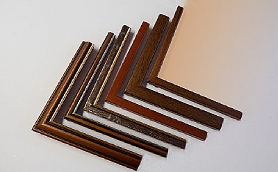 Δείγματα κορνιζών για φωτογραφίες, πτυχία, άδειες, μικρές αφίσες